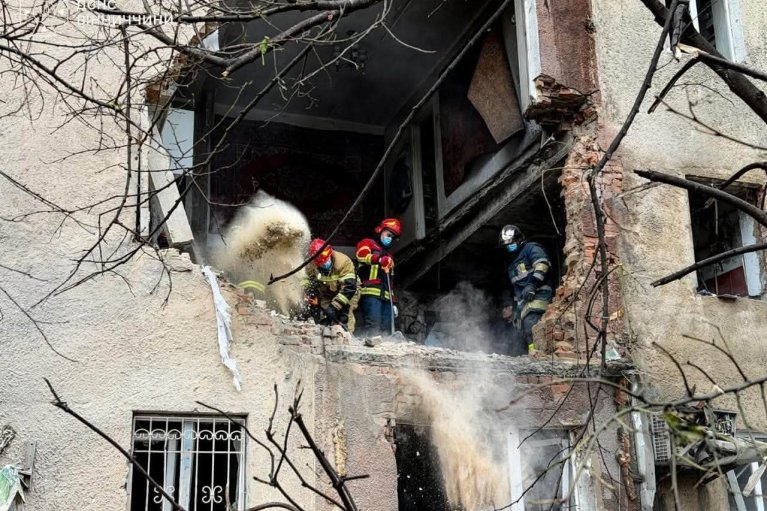 Роботи на місці влучання по Вінниці завершено: кількість поранених збільшилася
