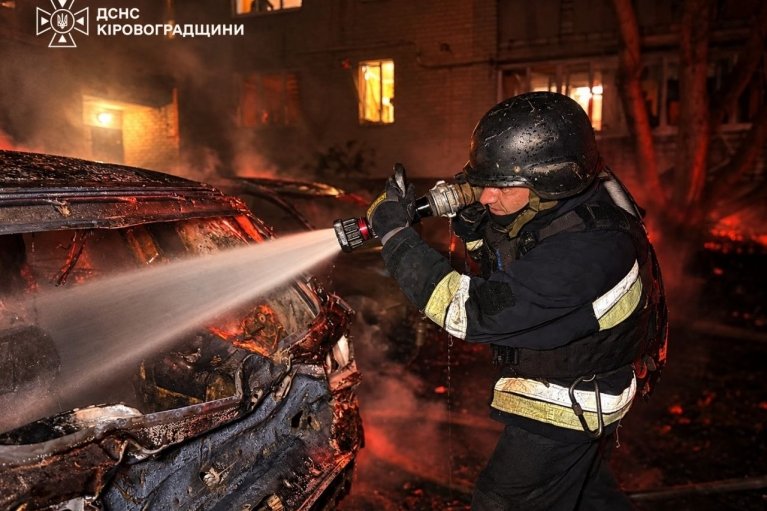Атака тривала 10 годин: Росіяни масовано вдарили дронами по Кіровоградщині