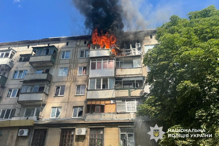 Через ворожі атаки на Донеччині за добу є загиблі та поранені