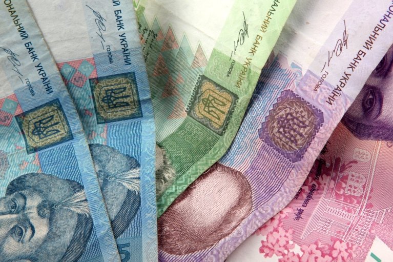 Де можна взяти гроші в борг