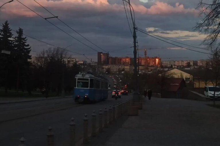 Винница осталась без света: задействовали резервное питание