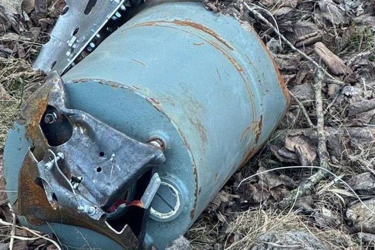 Окупанти вдарили ракетою по підприємству під Полтавою, є травмовані