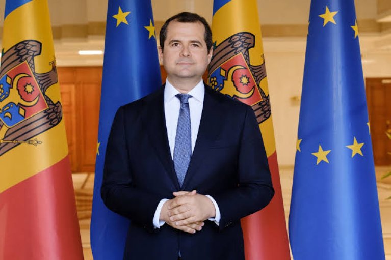 Парламент Молдовы утвердил новое правительство
