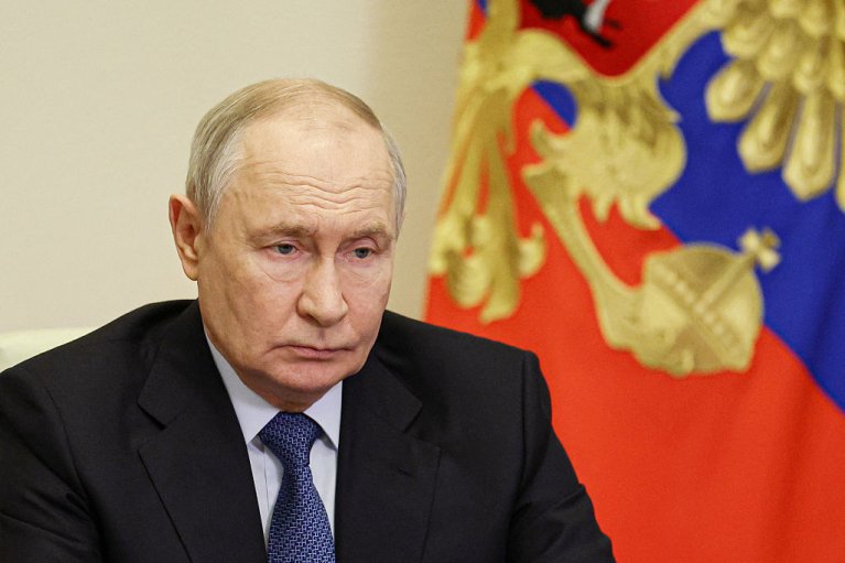 Путин обвинил Украину в атаке на избирательные участки в РФ