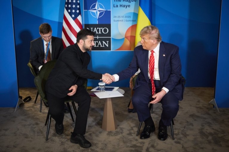 Зеленский поздравил США с Днем независимости: не забыл и о Трампе