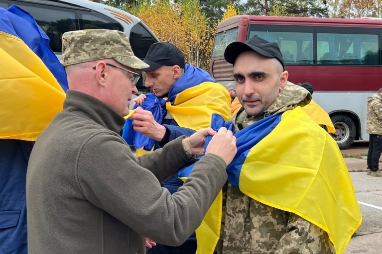 У рамках чергового обміну з Росією Україна повернула з  полону окупантів ще 270 захисників і цивільних