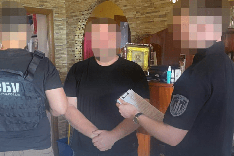 Билет в одну сторону за 14 тыс. евро: в Закарпатье военные переправляли за границу мужчин вне пункта пропуска