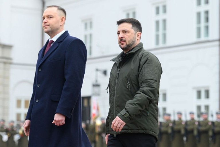Польща, герої УПА та Зеленський без Білого орла. Як Києву реагувати на лемент з Варшави