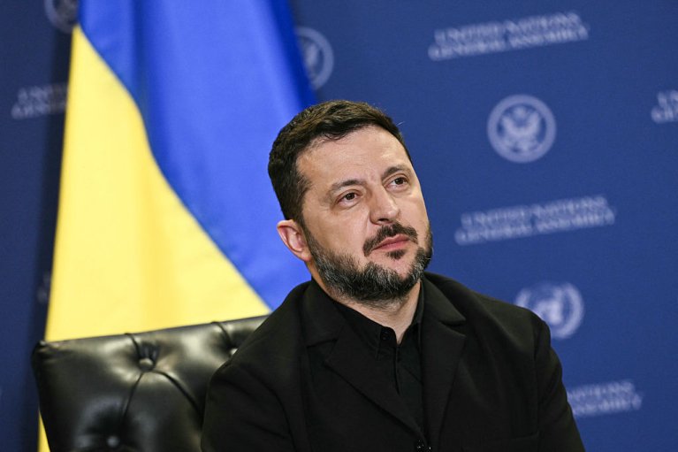 Ответ на террор: Зеленский анонсировал усиление ударов по российским НПЗ
