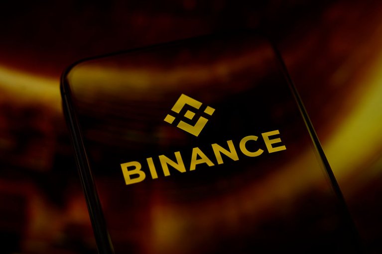 Криптобиржа Binance раскрыла России данные клиента, обвиненного в пожертвованиях Украине