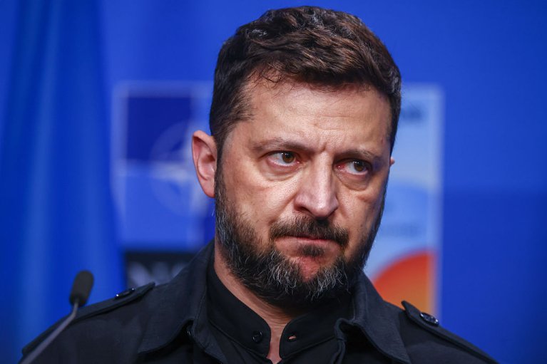 Зеленський розлючений: "наїхав" на керівників "відповідних структур" після стрілянини у Києві