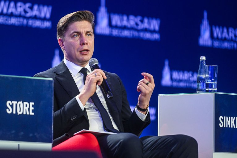 "Ганьба": прем'єр Литви прокоментував "дизельну" оборудку Путіна та Трампа