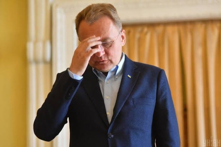 У машині мера Садового виявили "жучок": що відомо
