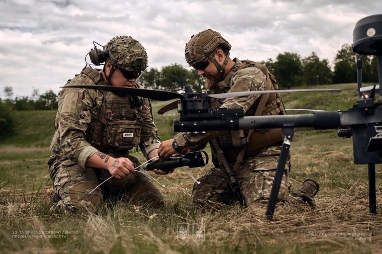 У Генштабі ЗСУ розповіли про ситуацію на фронті: просто зараз триває 14 боїв