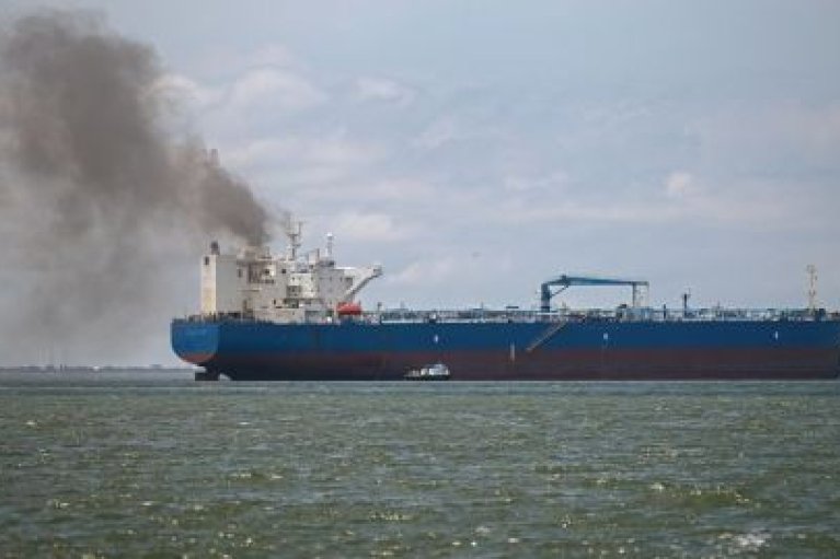 Вночі Україна уразила 12 суден "тіньового флоту" Росії у Чорному морі, — Мадяр