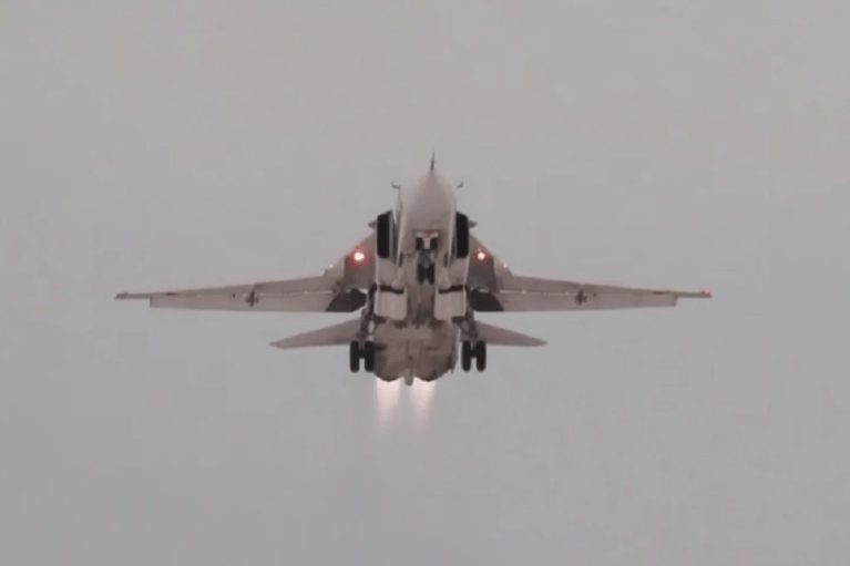 Сили оборони уразили ворожий бомбардувальник Су-24 в окупованому Криму