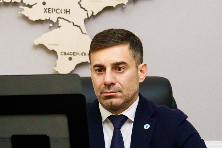 Катували й прив'язували людей кайданками до драбини: посадовцям Ужгородського ТЦК повідомили підозри