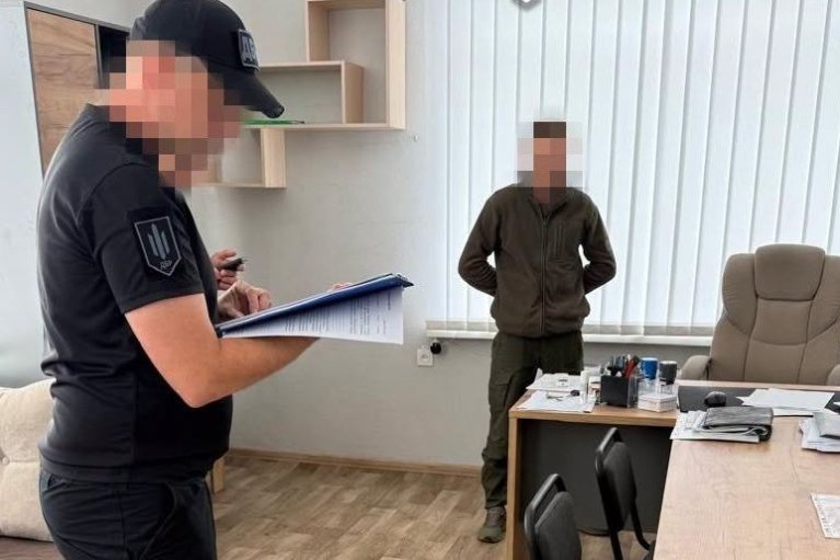 Операция "Честный призыв": ГБР устроило обыски более чем в 100 ТЦК (ФОТО)