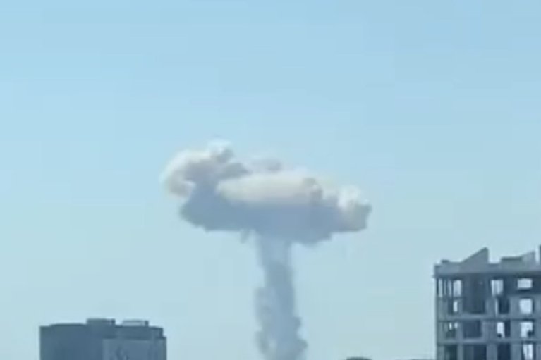 На полігоні на Хмельниччині стихли вибухи: троє військових постраждали, ще з п’ятьма втрачено зв'язок