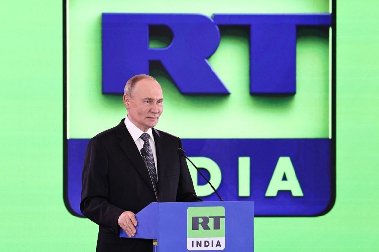 "Это мы опустились до уровня ЕС": Путин странно высказался об экономике России