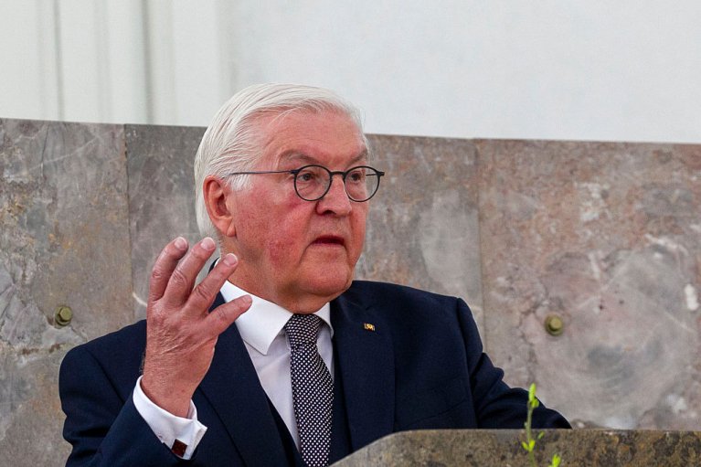 Китай может надавить на Россию ради мира в Украине, - Штайнмайер