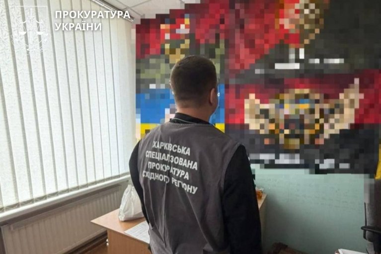 Трое чиновников армейского корпуса подозреваются в махинациях с выплатами военным