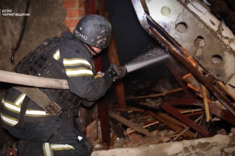 Окупанти упродовж доби атакували Чернігвщину. Постраждала дитина, є руйнування інфраструктури