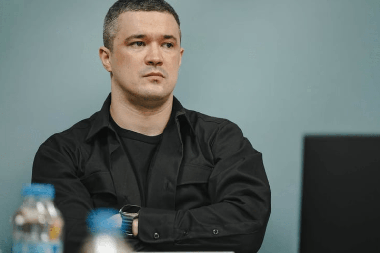 Не закрив небо і пропустив закупівлю ракет для Patriot, але показав ШІ-ролик про роботів, — Магда дорікнув Федорову за порожні презентації