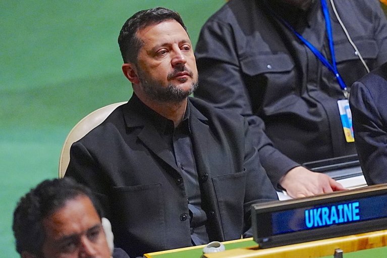 Готовы к деэскалации: Зеленский высказался по поводу судоходства в Черном море