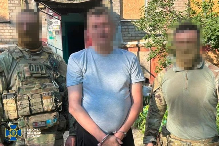 СБУ задержала таксиста, корректировавшего Краматорская обстрелы по заказу российской разведки (ФОТО)