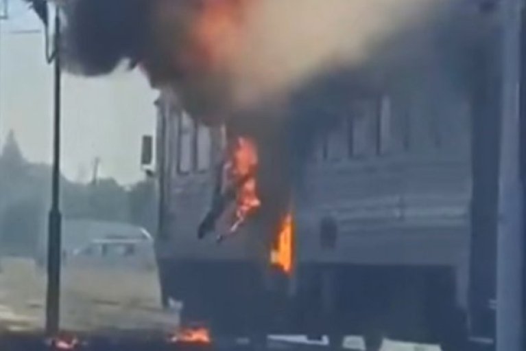 Рашисти вдарили по потягу на Запоріжжі