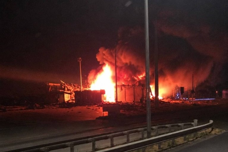Окупанти атакували 5 АЗС на Дніпропетровщині, виникли пожежв (ФОТО)