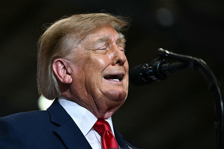 Трамп просив директора Google змінити назву Атлантичного океану: що йому відповіли