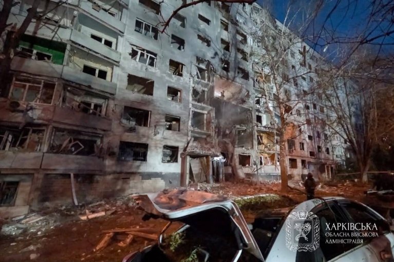 Ночью россияне атаковали Харьков КАбами: 22 раненых, среди них дети (ФОТО)