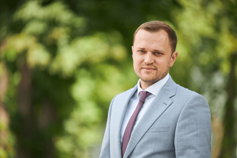 Нардеп-"слуга" Жупанин решил сложить мандат