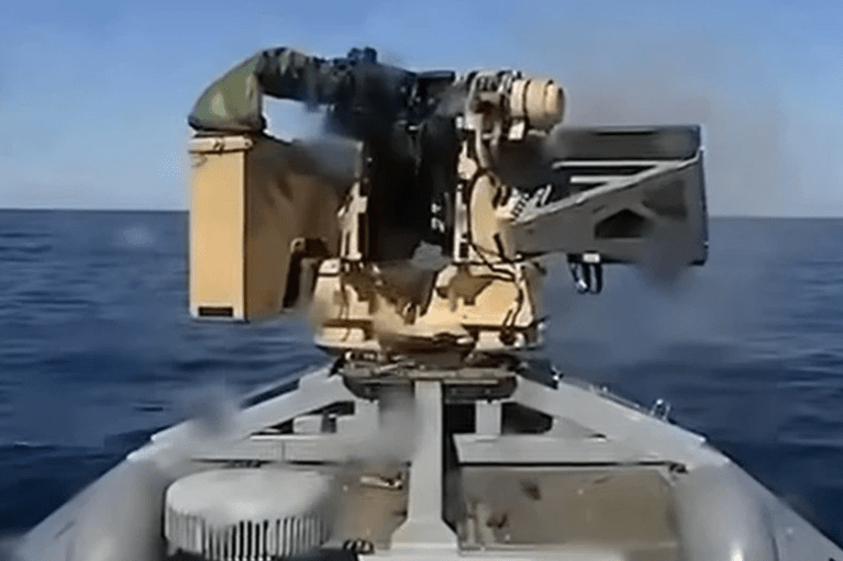 У ВМС опублікували відео першого в історії бою морських дронів: український переміг
