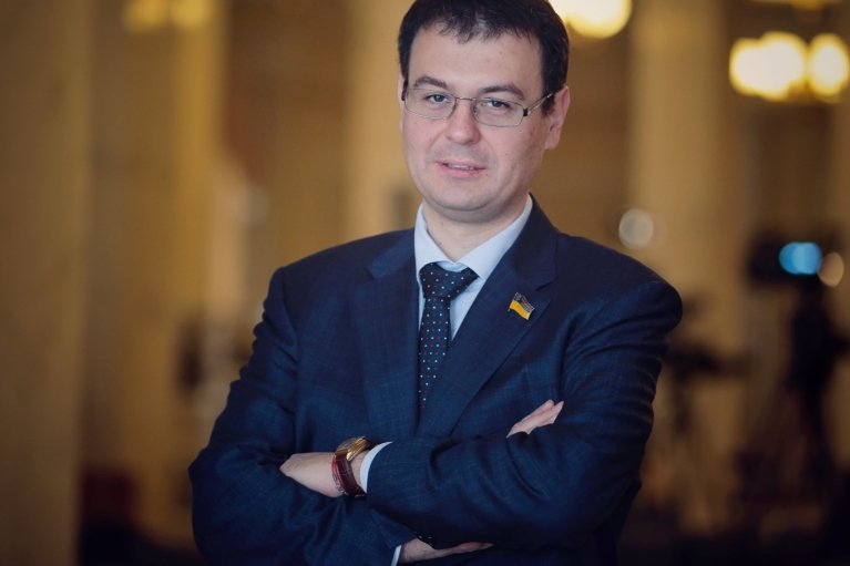 Гетманцев заявил, что у государства нет денег на помощь пострадавшим от обстрелов бизнесам