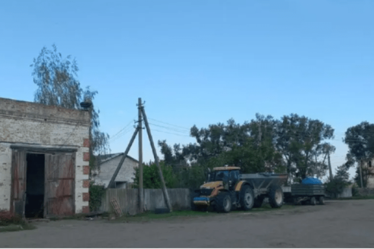 За доведенням до банкрутства державного виробника молока на Житомирщині може стояти оточення ексдепутата Олега Дмитренка  з Чернігівщини, — ЗМІ