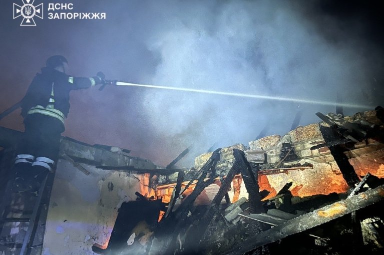 Росіяни вночі атакували Запоріжжя. Відомо про трьох поранених