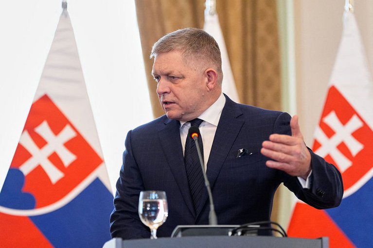 Зеленский встретился с Фицо: о чем говорили