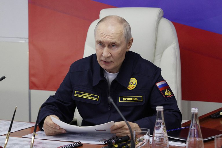 Путін доручив армії захоплювати західні судна по всьому світу у відповідь на затримання танкерів Росії