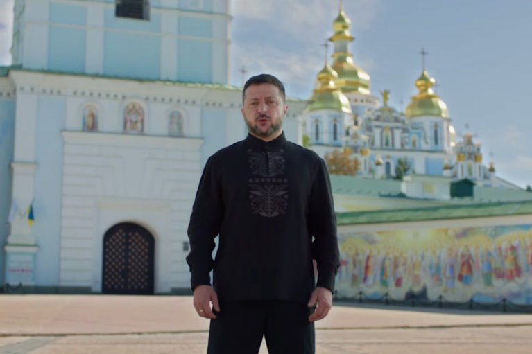 Зеленский поздравил украинцев с Днем независимости