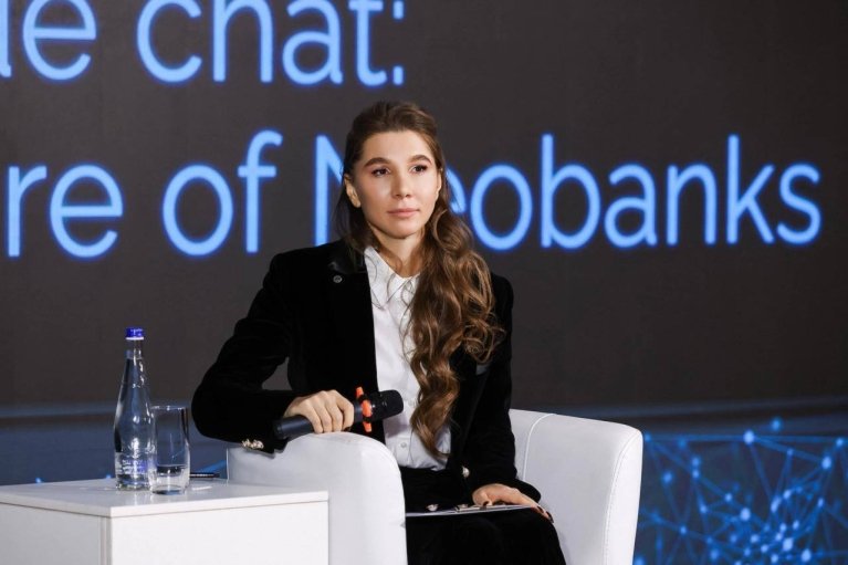 Алена Шевцова назвала чиновников, обвиняемых в ликвидации IBOX Bank