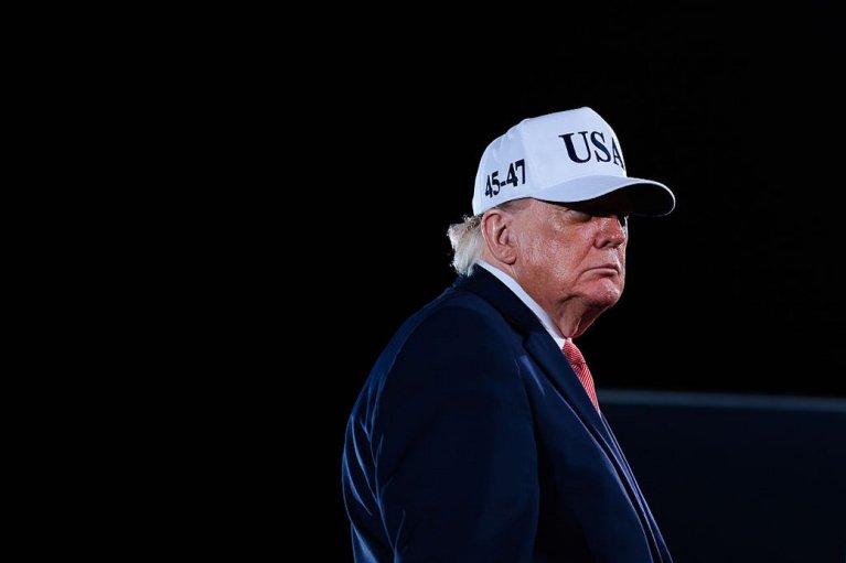 "Маю право балотуватися знову": Трамп знову заговорив про третій президентський термін