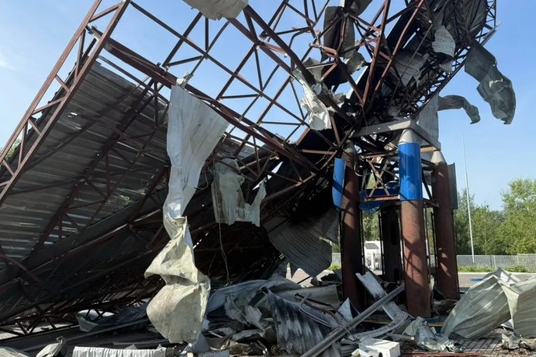 "По деяких били двічі": від початку року росіяни зруйнували 37 автозаправних комплексів "Нафтогазу"
