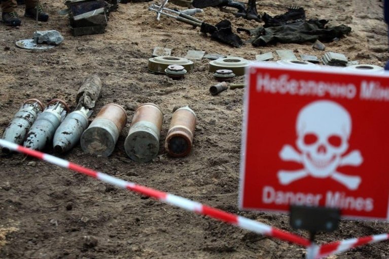 З початку війни на мінах підірвалося понад 1,7 тисяч людей, в тому числі 171 дитина