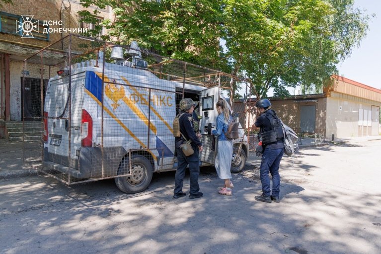 В июне из Донецкой области эвакуировались более 9,5 тысяч человек