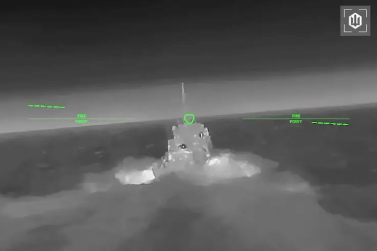 НПЗ, сторожевой корабль и мосты: В Генштабе ВСУ рассказали об ударах по России