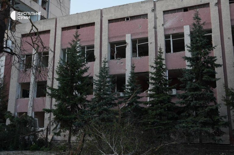 В Сумской области под удар попал университет, в области есть погибшие и раненые