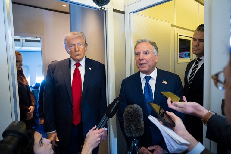 Виткофф и Кушнер обсудили с Трампом новые предложения США по миру в Украине, — Axios
